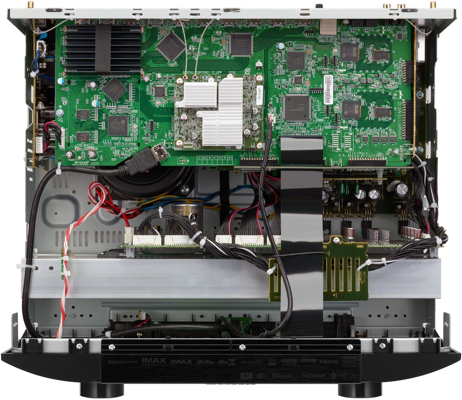 Marantz AV 7706 AV-Vorverstärker 8K mit Dolby Atmos, Aura-3D, schwarz