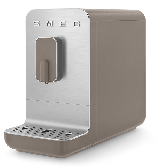 Smeg Kompakt-Kaffeevollautomat BCC01TPMEU Taupe